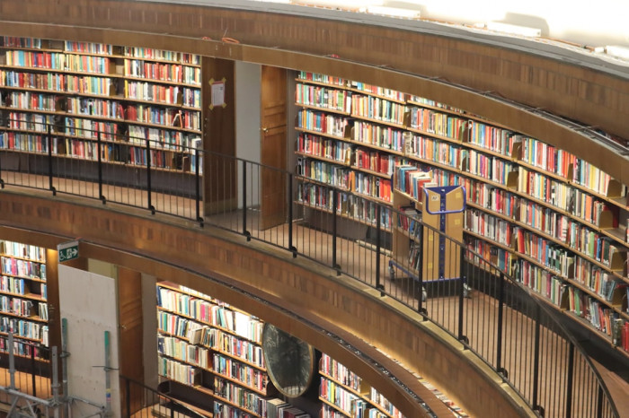 İngilizcede Ünlü Harfler